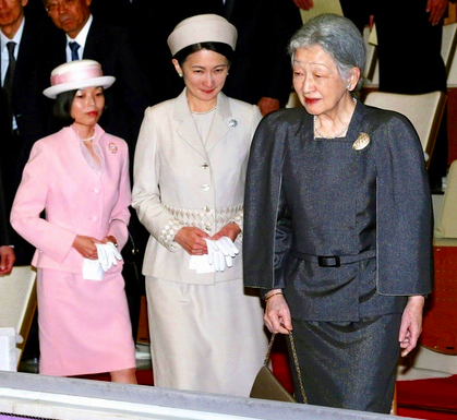 Princess Kiko and Princess Akiko, Nov. 11, 2013 | The Royal Hats Blog