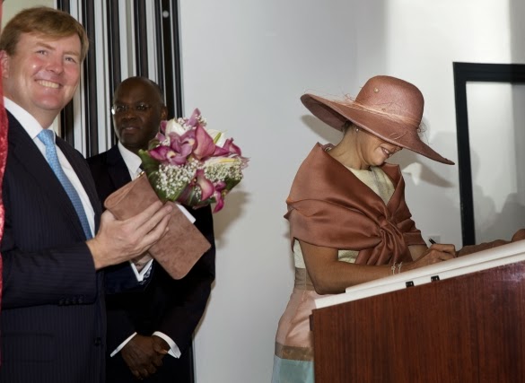 Queen Máxima, Nov. 13, 2013 in Fabienne Delvigne | The Royal Hats Blog