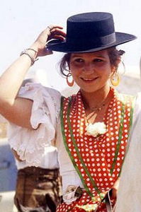 Infanta Elena, 1984 | The Royal Hats Blog