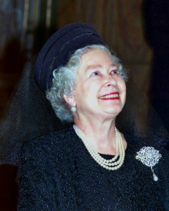 Queen Elizabeth, October 2000 in Frederick Fox | The Royal Hats Blog