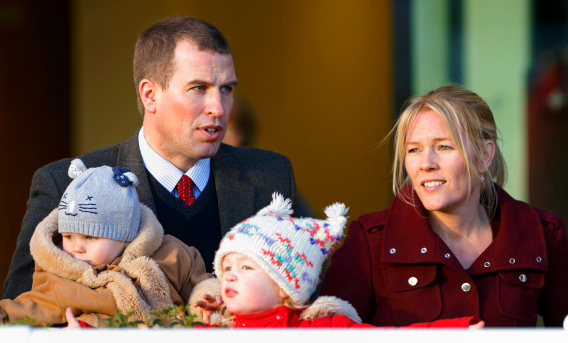 Savannah and Isla Phillips, 2013-12-20 | The Royal Hats Blog