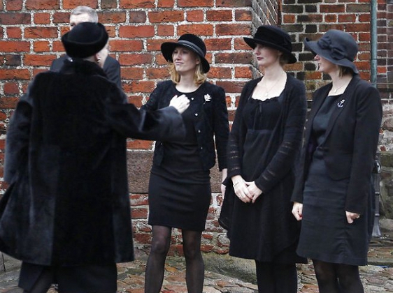 Countess Camilla, Countess Josephine and Countess Feodora, January 9, 2014 | The Royal Hats Blog