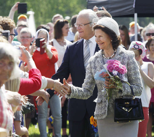 Queen Silvia, June 6, 2014  in Mode Rosa | Royal Hats