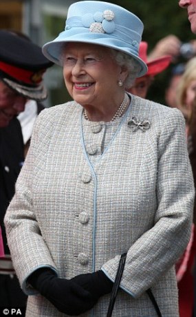 Queen Elizabeth, August 4, 2014 in Rachel Trevor Morgan | Royal Hats
