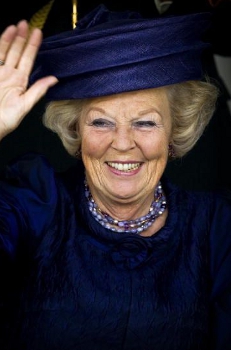Queen Beatrix, August 20, 2009 | Royal Hats