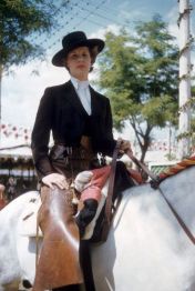 Duchess of Alba, 1955| Royal Hats