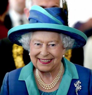 Queen Elizabeth, June 25, 2015 in Angela Kelly | Royal Hats