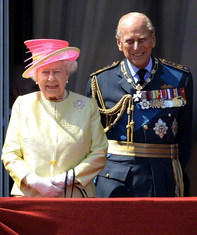 Queen Elizabeth, July 10, 2015 in Angela Kelly | Royal Hats