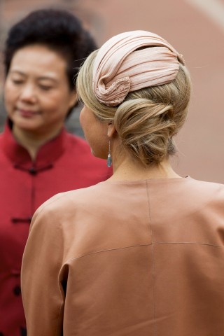 Queen Máxima, October 25, 2015 in Fabienne Delvigne | Royal Hats