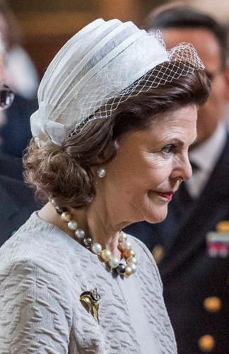 Queen Silvia, April 22, 2016 in Mode Rosa | Royal Hats