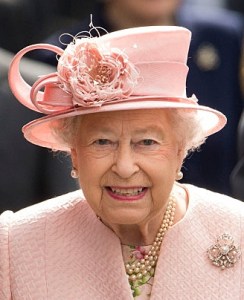 Queen Elizabeth, June 22, 2016 in Rachel Trevor Morgan | Royal Hats