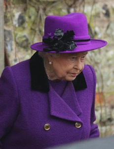 Queen Elizabeth, Jan 15, 2017 in Rachel Trevor Morgan | Royal Hats