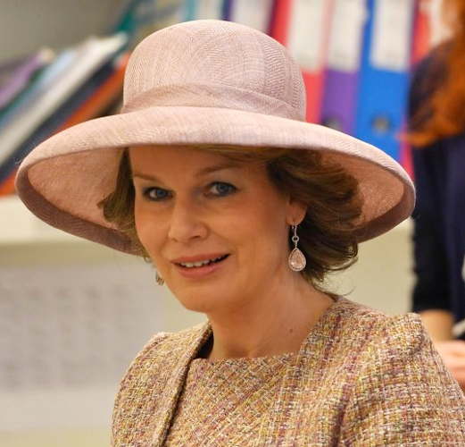 Queen Mathilde, Mar 29, 2017 in Fabienne Delvigne | Royal Hats