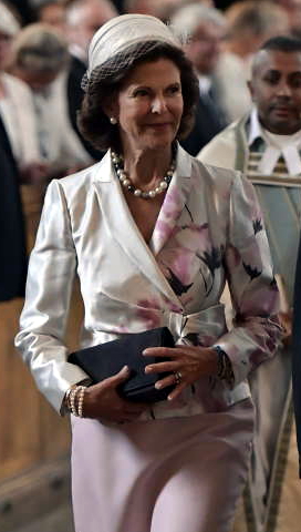 Queen Silvia, Sep 4, 2017 in Mode Rosa | Royal Hats