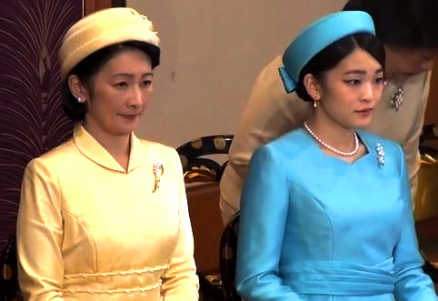 Jan 12, 2018 | Royal Hats