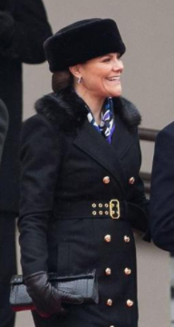 Feb 16, 2018 | Royal Hats