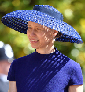 May 19, 2018 in Stephen Jones | Royal Hats