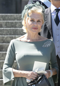 June 8, 2018 | Royal Hats