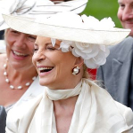 June 20, 2018 | Royal Hats