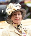 2019-06-18 Day 1 Ascot 9 250